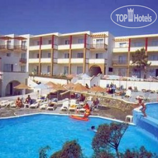 Ibis Muscat 3*