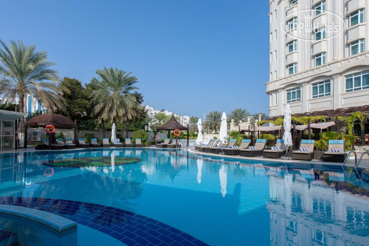 Hotel photo Radisson Blu Hotel, Muscat 4*