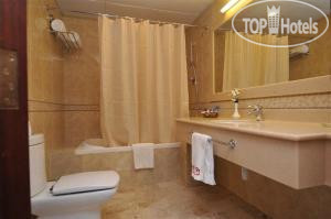 New photos from tourists Majan Continental 4*
