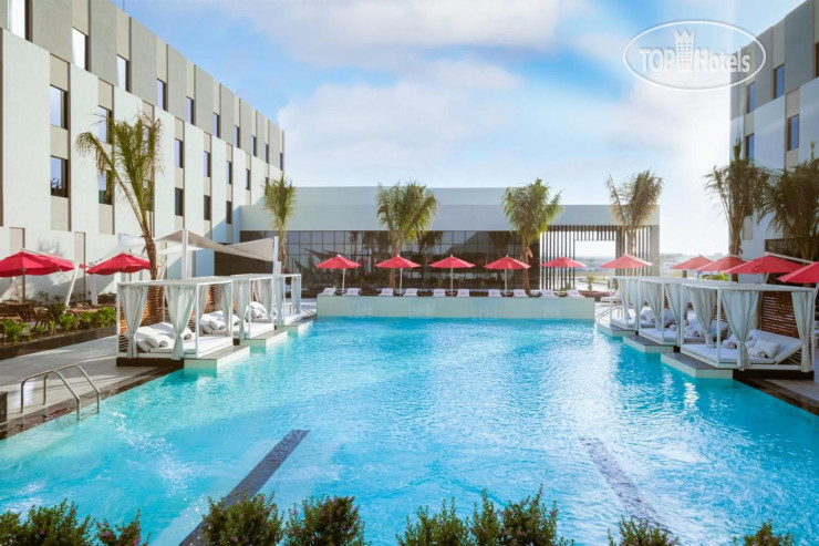 Hotel photo Maani Muscat Hotel & Suites  4*