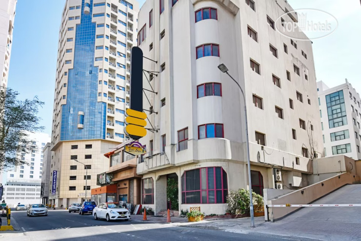 Hotel photo OYO 118 Revira Hotel 3*
