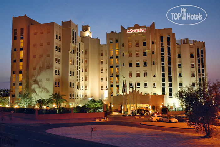 Hotel photo Movenpick Hotel Doha 4*