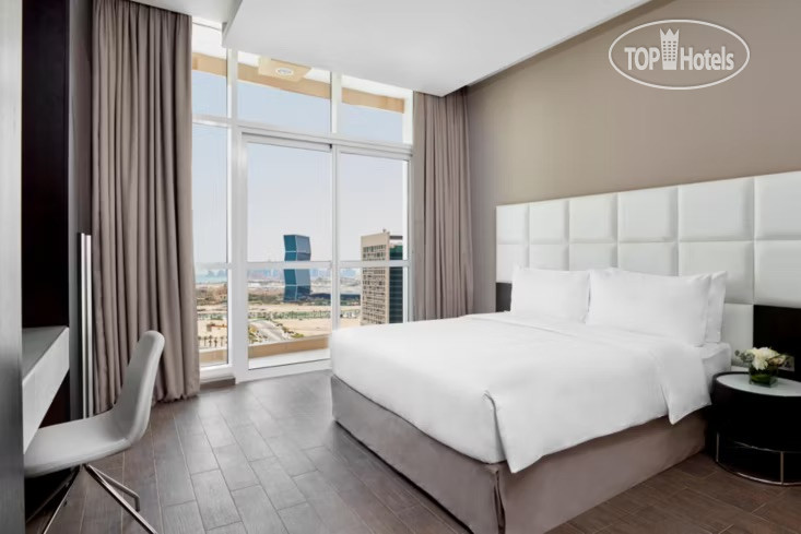 Hotel photo Staybridge Suites Doha Lusail 4*