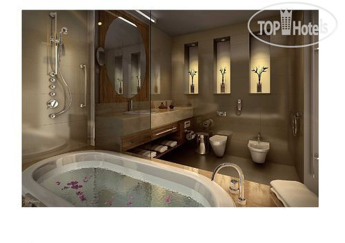 New photos from tourists Crowne Plaza Doha 5*