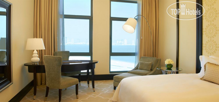 New photos from tourists The St. Regis Doha 5*