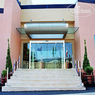 Фото Florida Beach Resort and Chalet