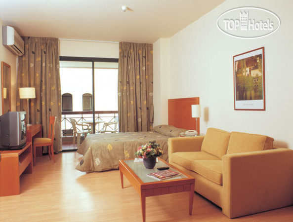 Hotelier's photos ParkTower Suites 4*