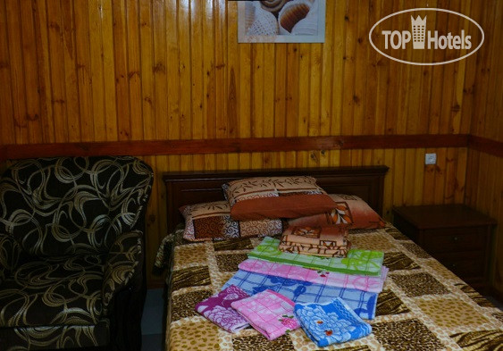 New photos from tourists Тира
