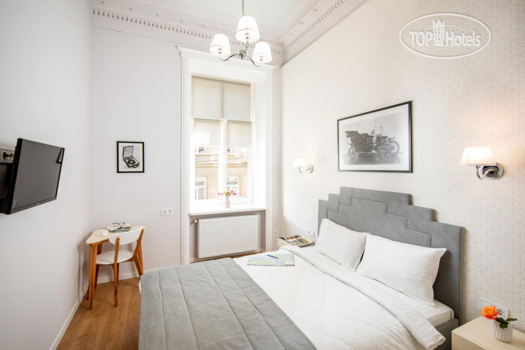 New photos from tourists Art Deco Central Rooms