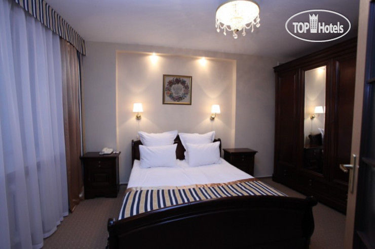 New photos from tourists Sputnik 4*