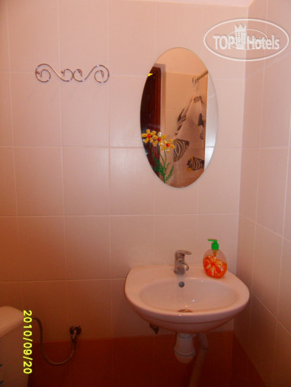 New photos from tourists Leocity Hotel Chornovola
