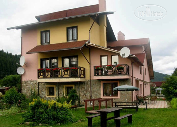 New photos from tourists Usadba Arefev