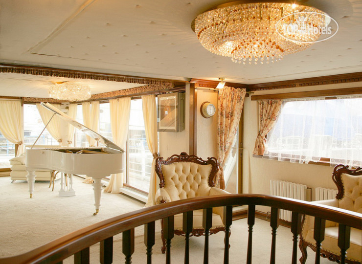 New photos from tourists St. Andre APT