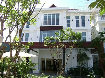 Hotelier's photos The Frangipani Villa Hotel II 3*