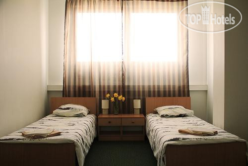 New photos from tourists City Hotel 2*