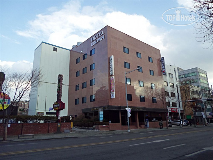 Фото Brown Hotel