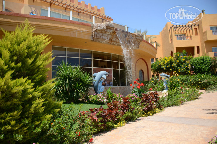 Фото Rehana Royal Beach Resort, Aqua Park & Spa