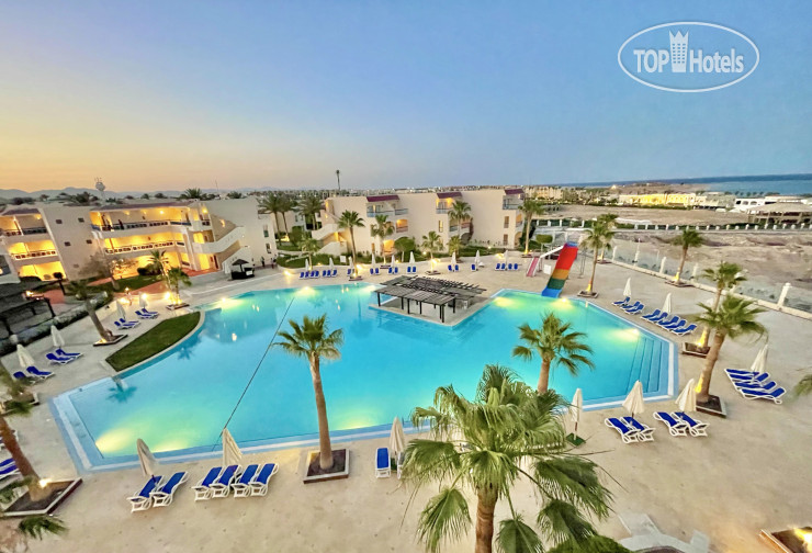 Фото Ivy Cyrene Island Aqua Park Resort