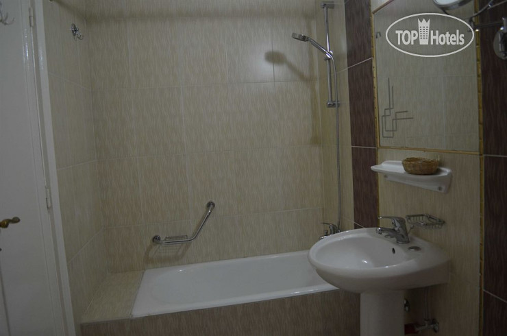 New photos from tourists Happy City Hotel 3*