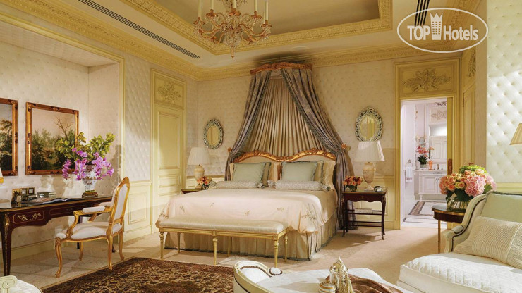 Фото Four Seasons Hotel Cairo at Nile Plaza
