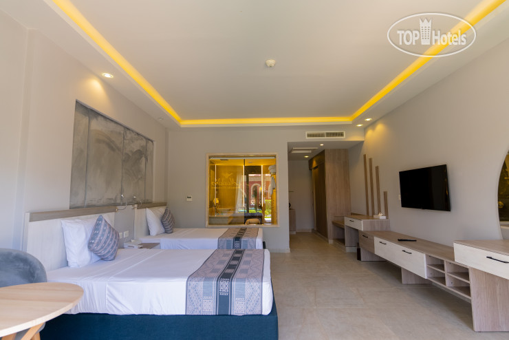 Hotelier's photos Aladdin Beach Resort 4*