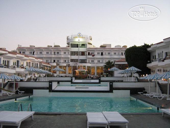 Hotelier's photos Sand Beach 3*