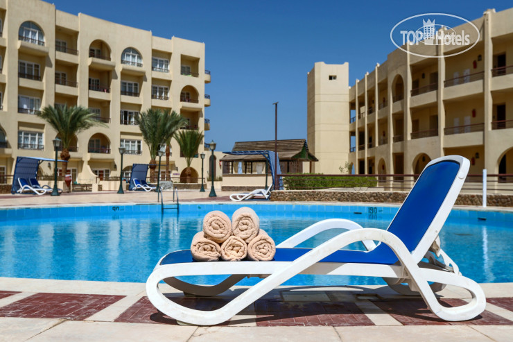 Hotelier's photos Sunny Days Mirette Family Resort 3*