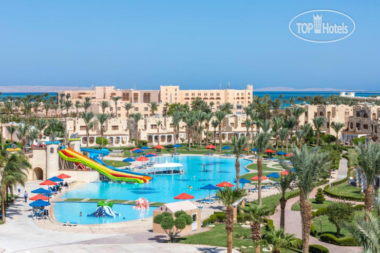 Hotelier's photos Royal Lagoons Resort & Aqua Park 5*