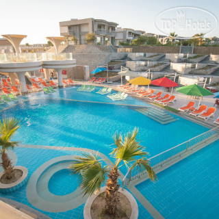 Long Beach Resort 4*