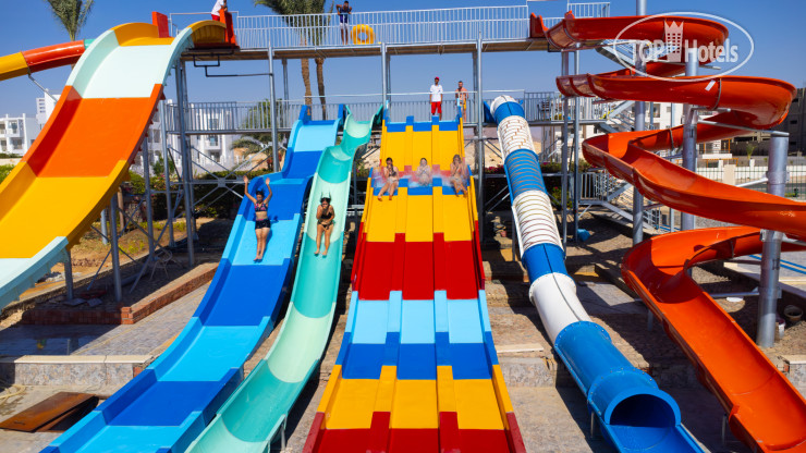 Фотографии отеля  Ivy Cyrene Island Aqua Park Resort 4*