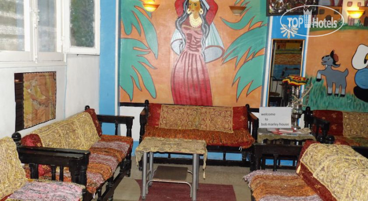 New photos from tourists Bob Marley House Sherief Luxor
