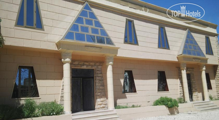 Hotel photo Pyramids Luxor Hotel 3*