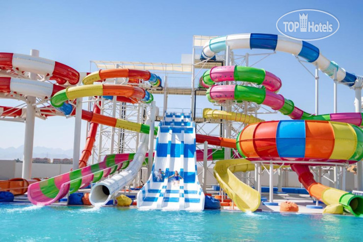 Hotelier's photos Movenpick Waterpark Resort & Spa Soma Bay 5*