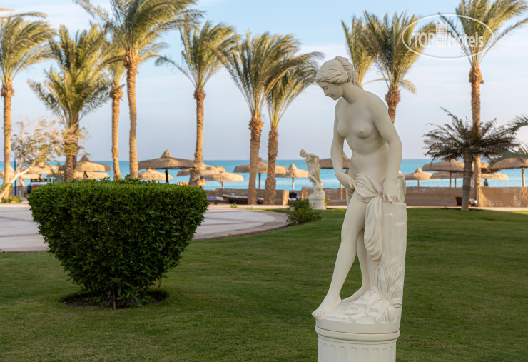 Hotelier's photos Palm Royale Resort Soma Bay 5*