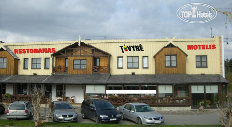 Hotelier's photos Tevyne Motel