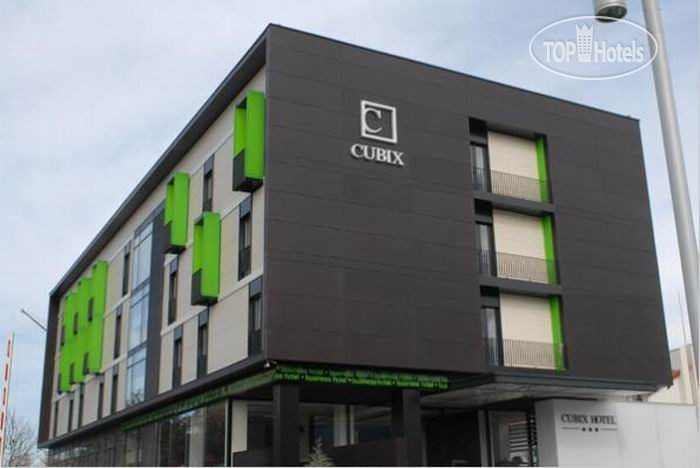 Photos Cubix