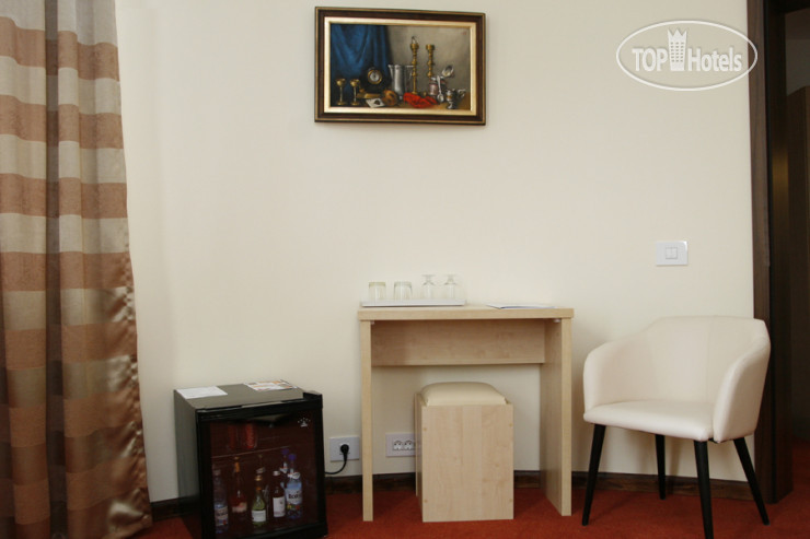 New photos from tourists Hotel Capitol 3*