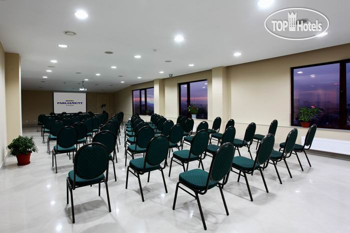 New photos from tourists Parliament 4*