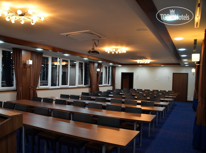 Фото Check Inn Hotel