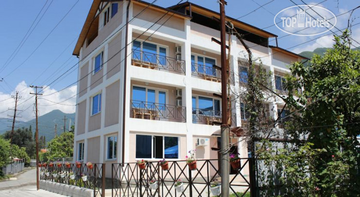 Hotelier's photos Zvanba Guest House