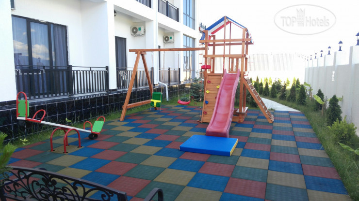 New photos from tourists Paradise Beach 4*