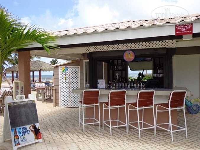 New photos from tourists Holiday Inn Resort Grand Cayman 4*