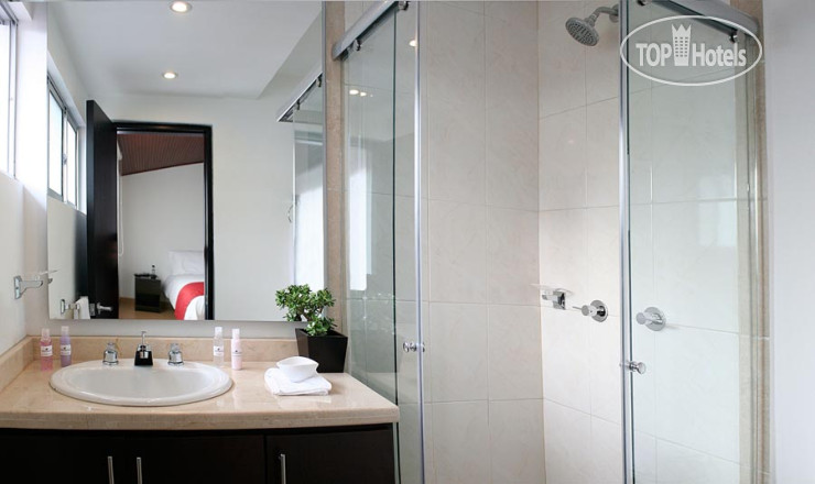 New photos from tourists Corferias Inn 3*