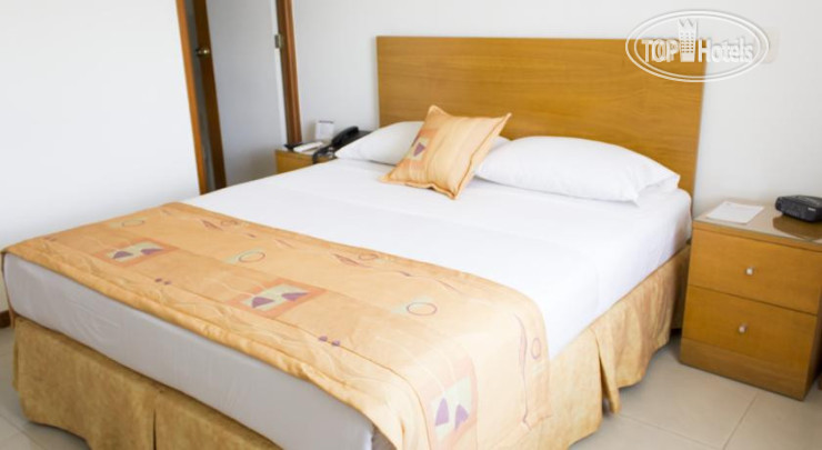 Hotel photo Portal del Rodeo 3*