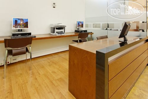 Hotelier's photos Holiday Inn Express Medellin 4*