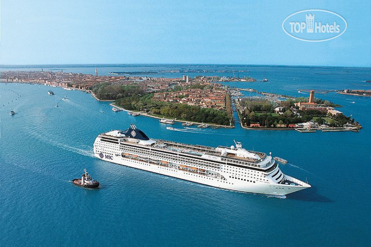 New photos from tourists MSC Opera