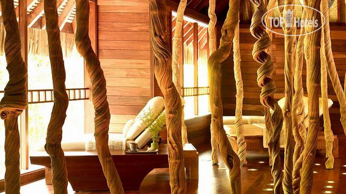 New photos from tourists Four Seasons Resort Bora Bora 5*