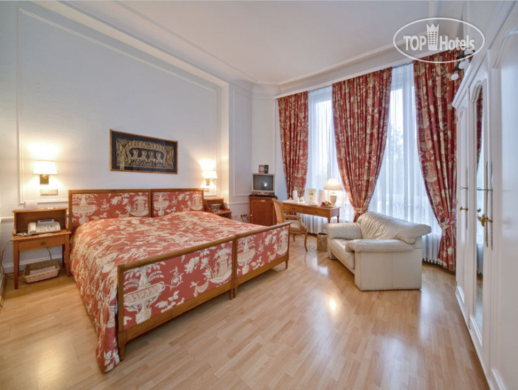 New photos from tourists Grand Hotel Cravat 4*
