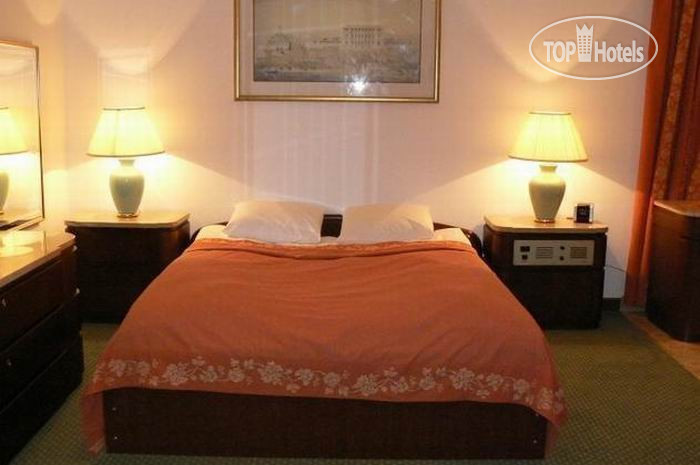 Hotel photo Hit 2*