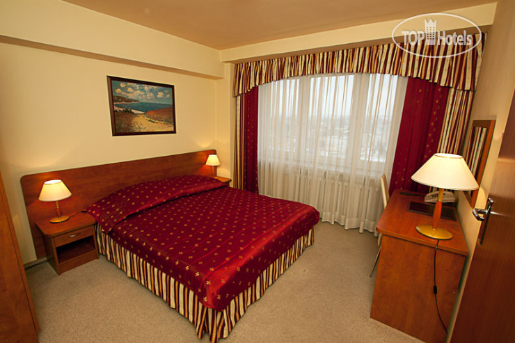 New photos from tourists Accademia Hotel 3*